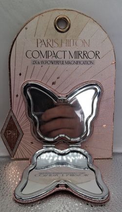 Paris Hilton Butterfly Compact Mirror – 1X/2X Magnification