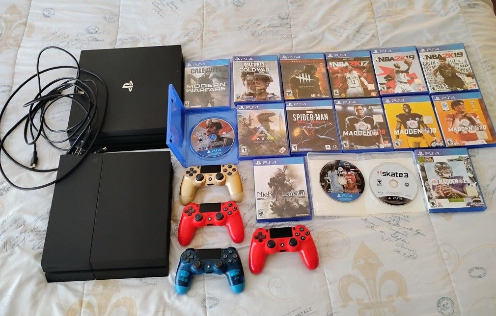 PS4 Bundle !!!! (2) PS4'S , Games, Controllers
