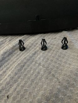 Bronco/F 150 Bezel Pins And Screws