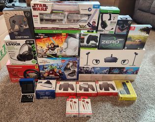 Huge lot of Boxed Video Game Items Ps2 ps5 xbox series x oculus wii u pc switch