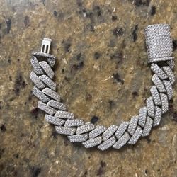 Moissanite Diamond Cuban link Bracelet 