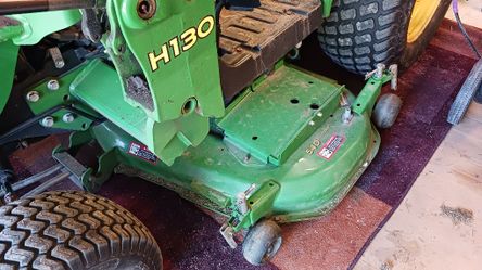 JOHNDEERE/MOWER/SNOWBLOWER