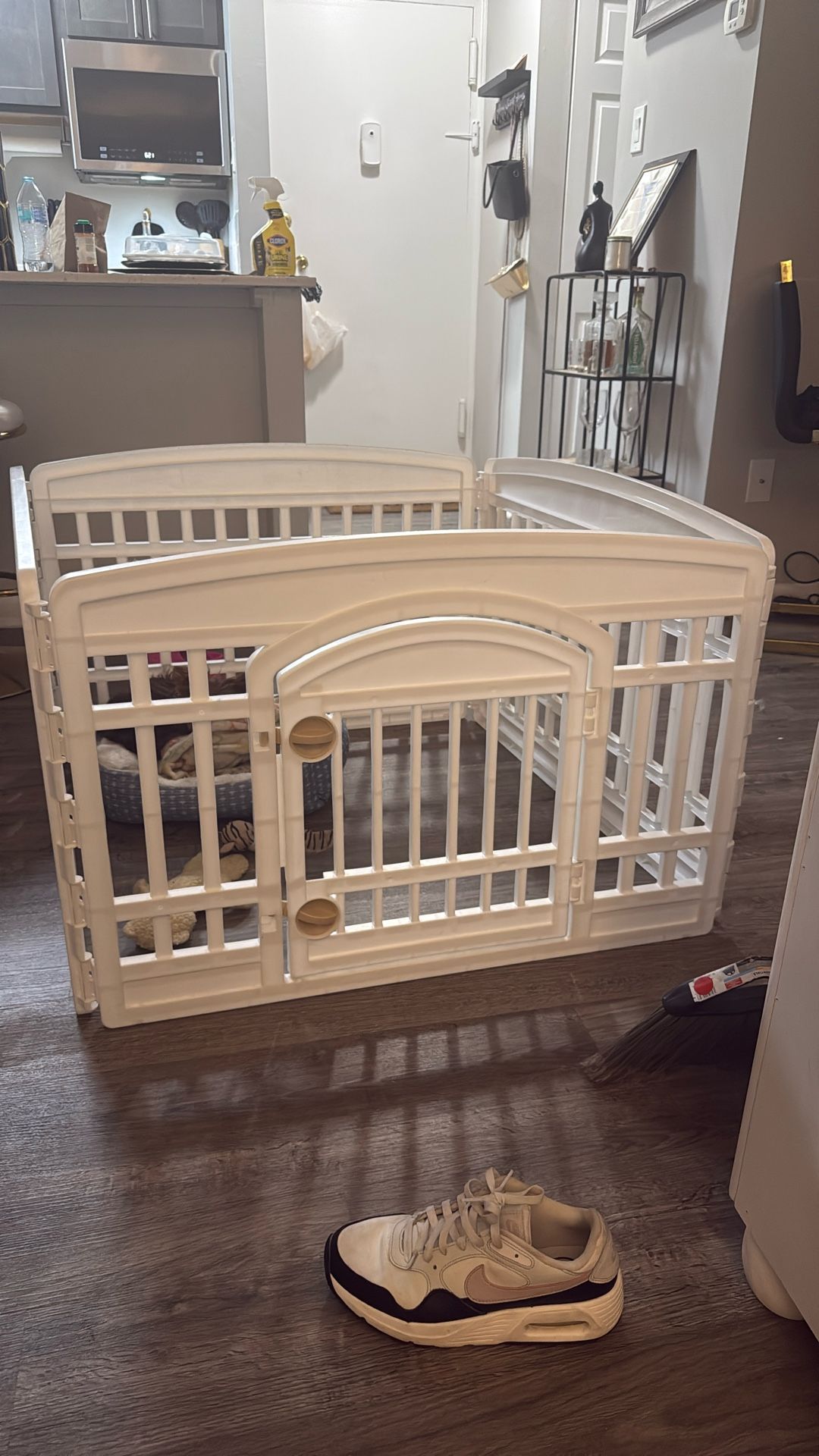 Dog Play Pen β Great Condition β $35 Or Best Offer