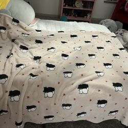 Soft Black And White Cat Blanket