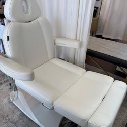 Massage/Beauty Salon/ Facial Chair