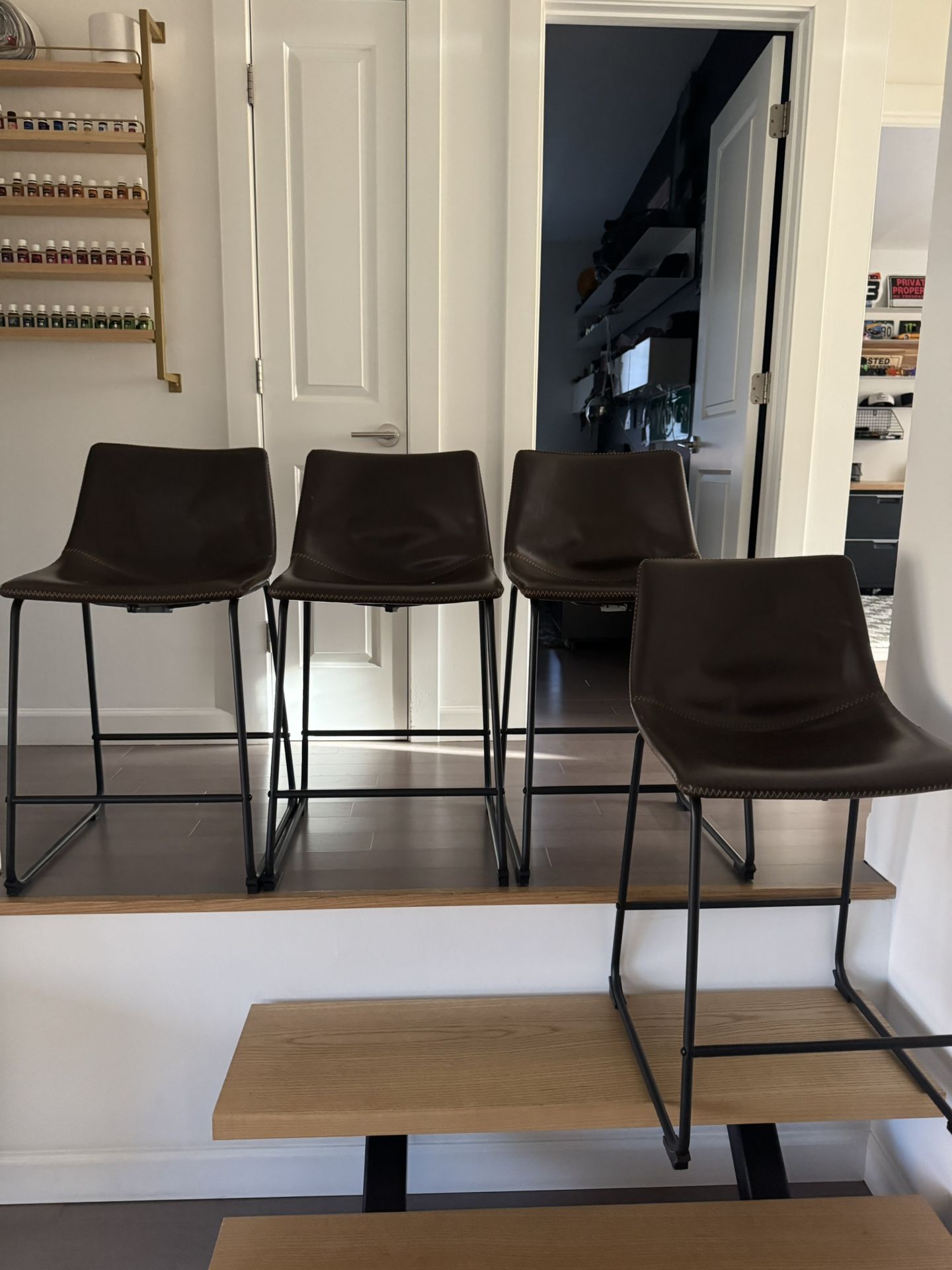 4 BROWN LEATHER BAR STOOLS