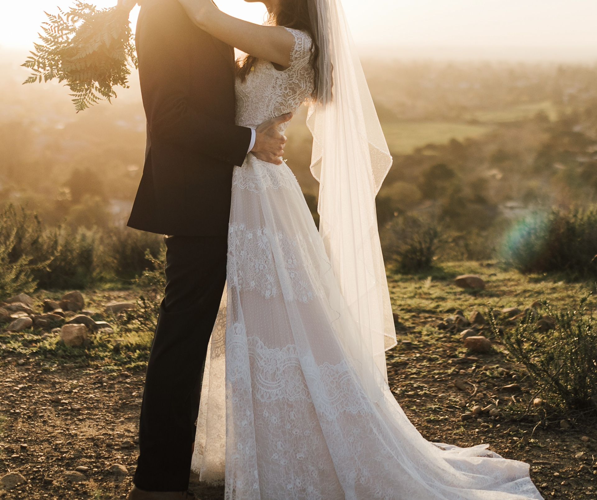 David’s Bridal Wedding Dress Ivory Size 8