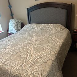Adjustable Queen Size Bed