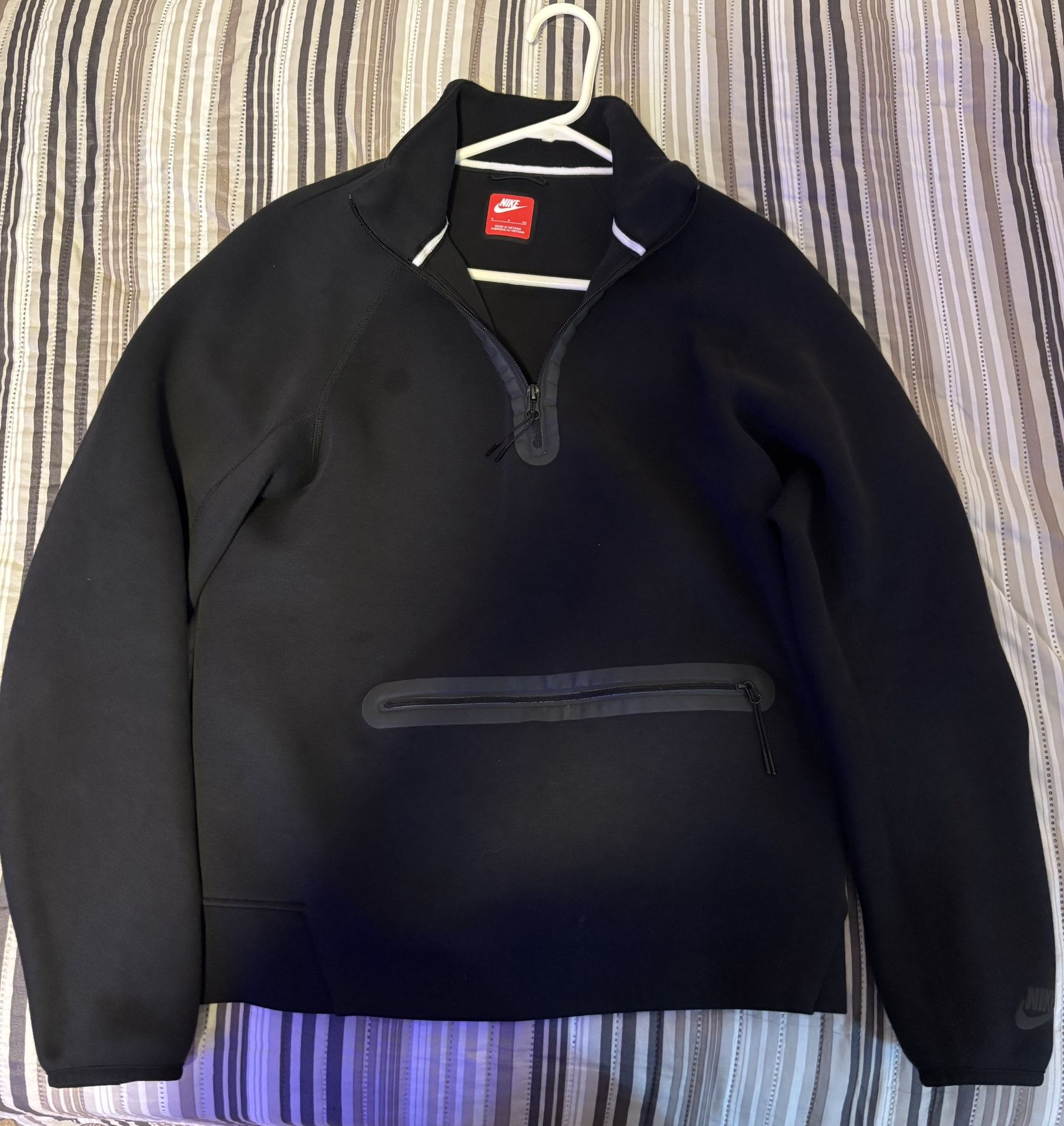 Nike Sportswear Tech Fleece 1/2 Zip Sweatshirt ‘Black’