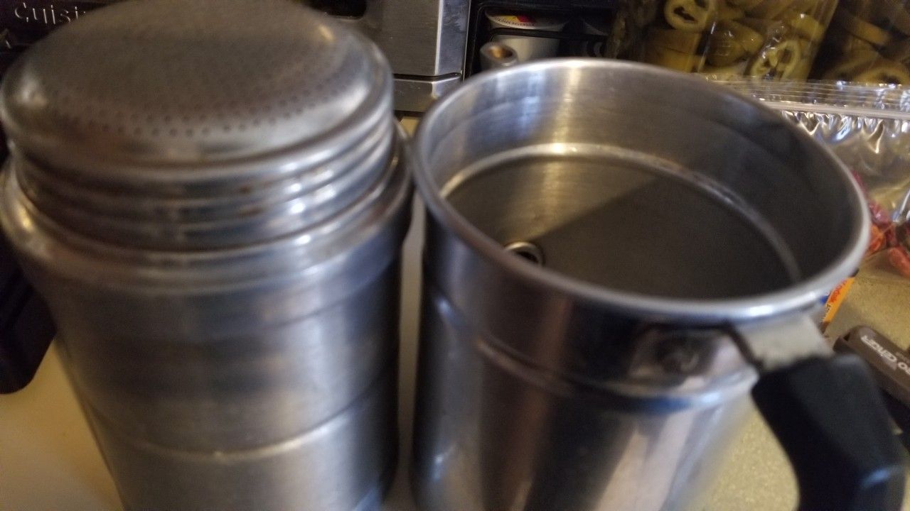 Espresso Maganeta coffee maker