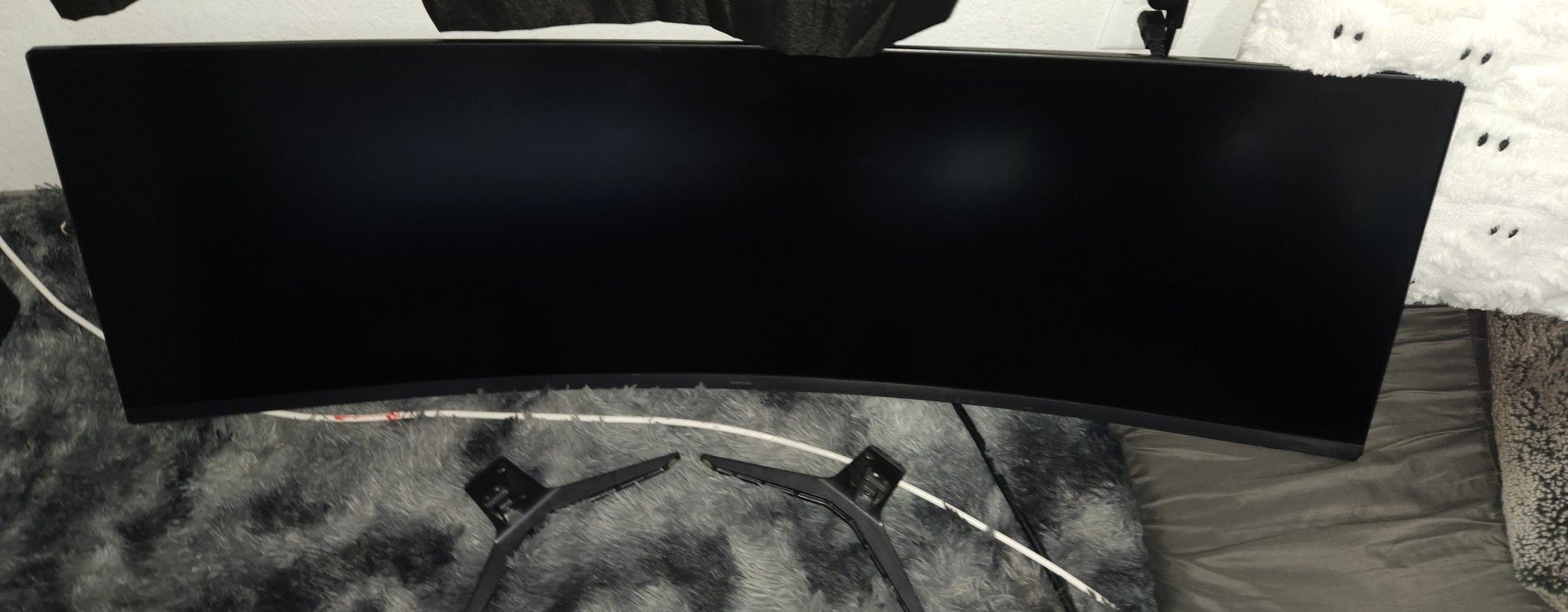 49 Inch SAMSUNG 120HZ 1440P MONITOR