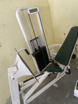 Cybex 4605 Seated Leg Press