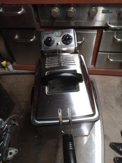 DEEP FRYER WORK GREAT AND GOOD CONDITION 