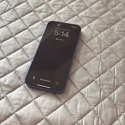 Locked iPhone 16