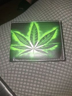 Bifold Wallet with Marijuana Leaf Print