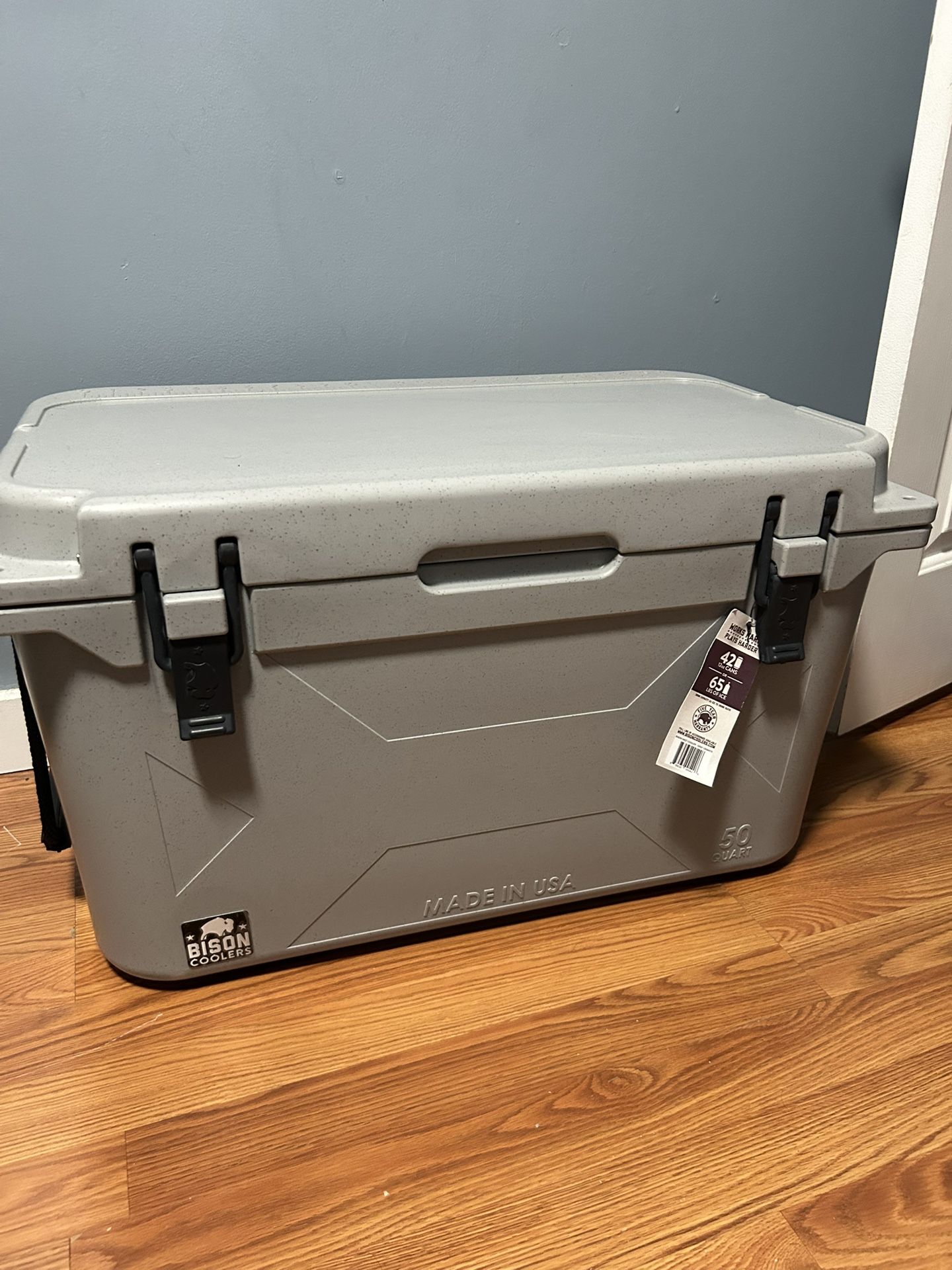 50 QT BISON COOLER