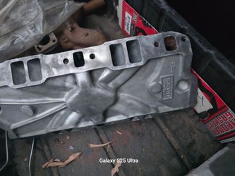 Intake manifolds