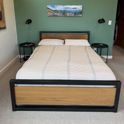 Room and Board Queen bed frame - excellent condition