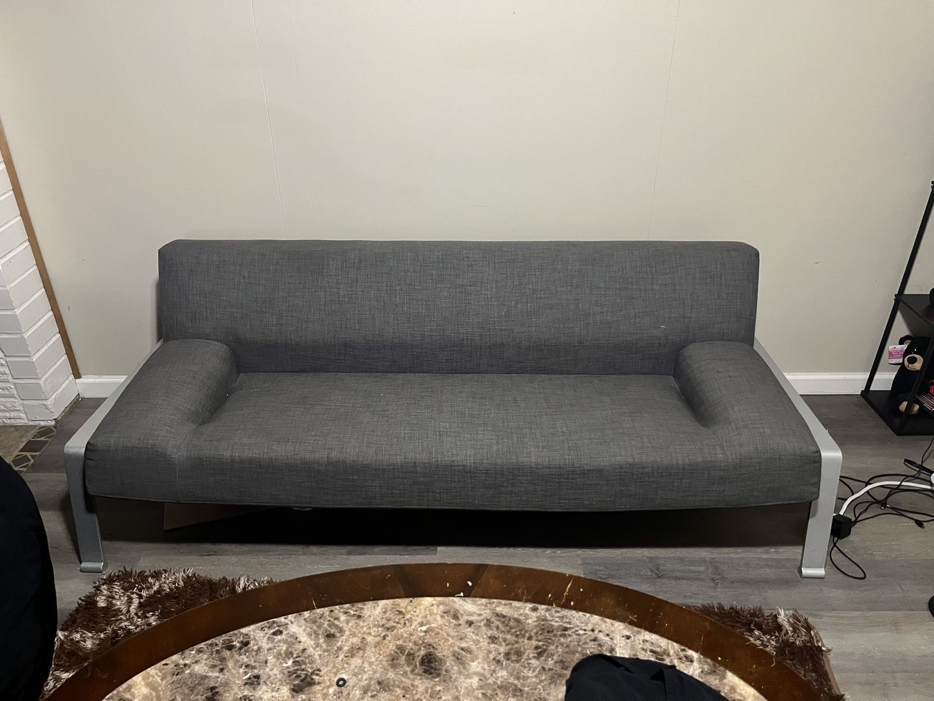 Sleek Futon