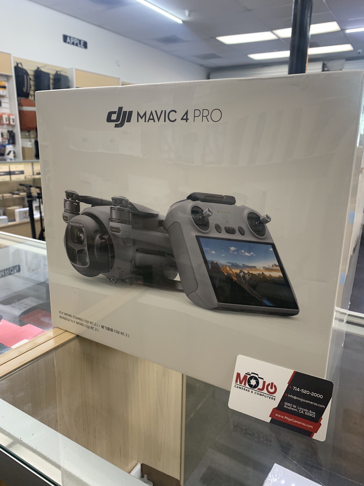 Mavic 4 Pro Flymore Combo w RC2