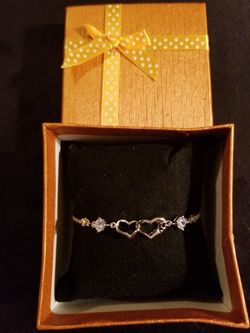 Ladies Hearts Bracelet, 7"