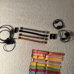 Fitbit Alta HR Bundle