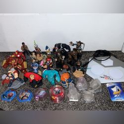 Disney Infinity accessories Bundle