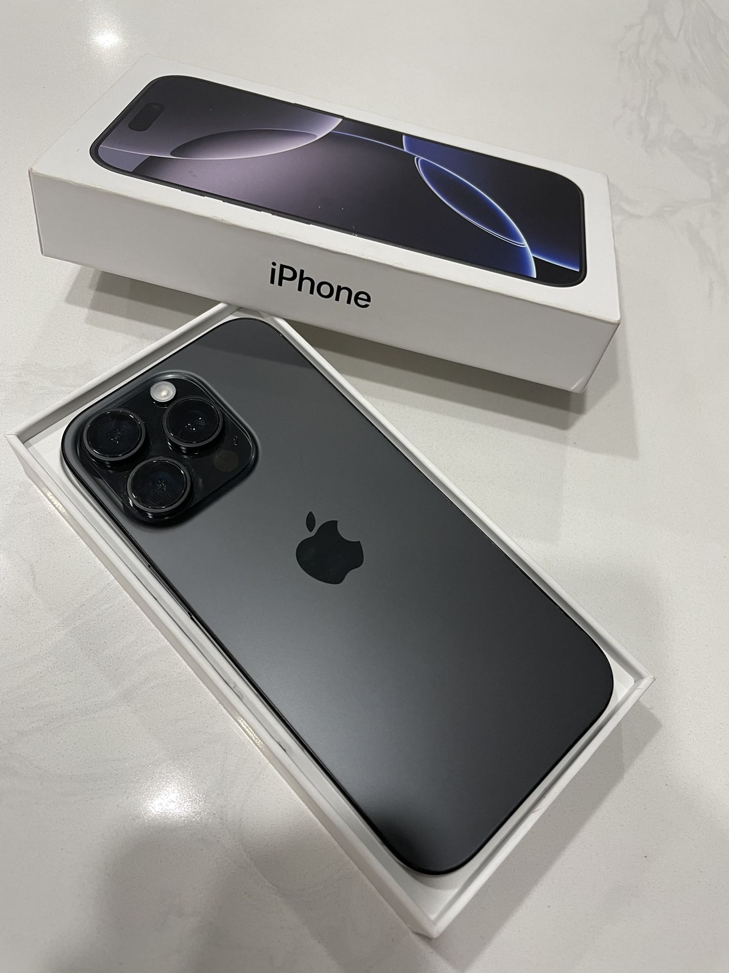 iPhone 16 Pro 128gb Factory Unlocked Brand New
