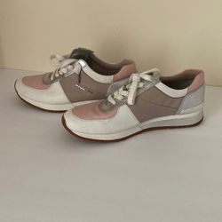 Michael Kors Shoes Size 10 M 
