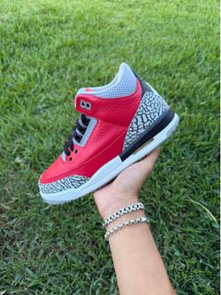 Jordan 3 SE GS “Fire Red” Size 4.5Y/6W