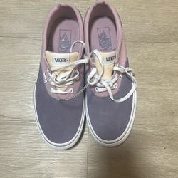 Women’s Vans 9.5