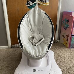4Moms MamaRoo Swing