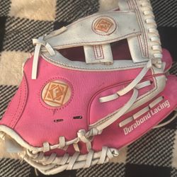 Youth Girls Softball Glove 9 1/2” 