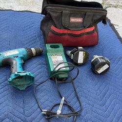 Makita Drill Set
