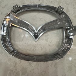 Mazda CX-3 Grille Emblem (Front) - D10J51730