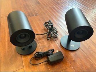 Razer Nommo Chroma speaker - usb connector
