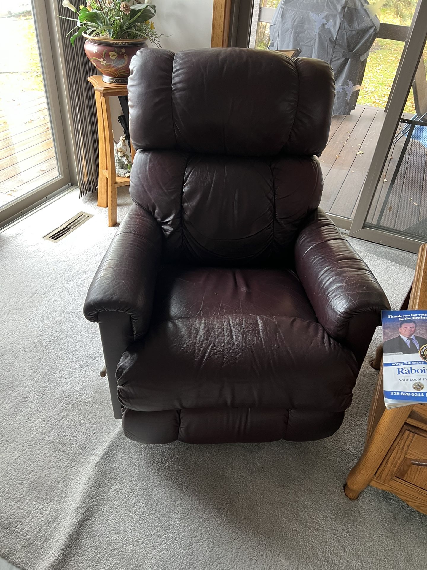 2  Recliners 