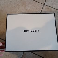 Steve Madden For Women Size 5.5 Obo