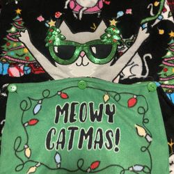 NEW Juniors/Girls Onesie Xmas Size XS/S🐱
