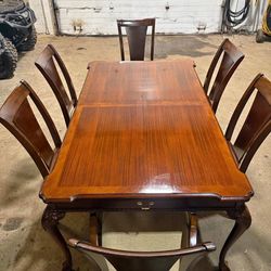 Dining set
