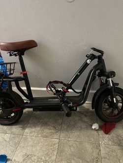 Electric scooter