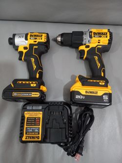 DEWALT XR HAMMERDRILL KIT ...NEW...---$260