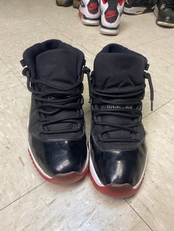 Air Jordan 11 Retro Bred Sneakers