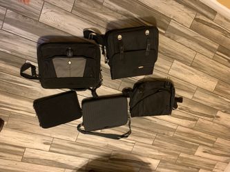 5 laptop carry bags like new