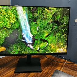 27 Inch Samsung Gaming Monitor