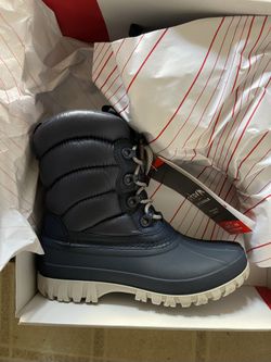 Snow boots 