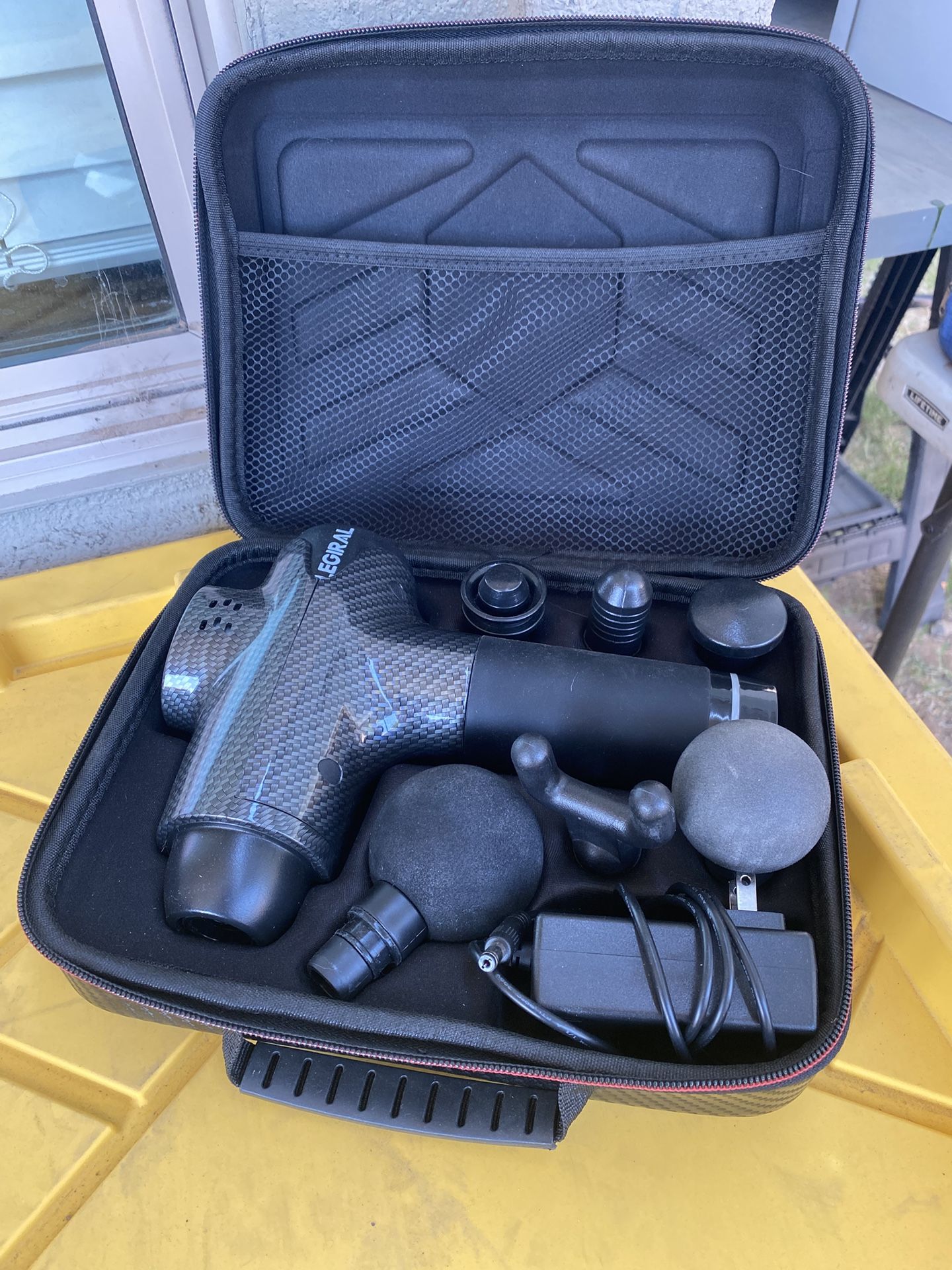 Massage Gun w/Case