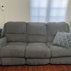 Three Seat Couch Recliners 