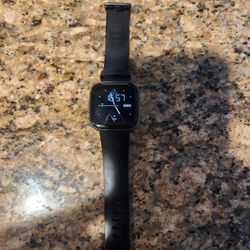 Fitbit Versa 2 