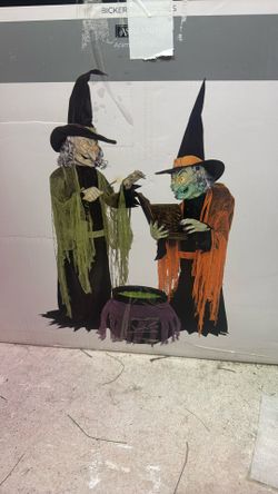 Animatronic Witches